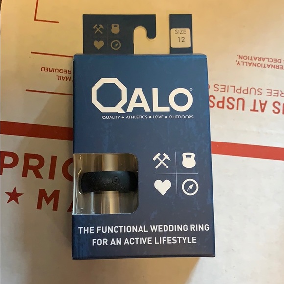 Qalo men’s size 12 black - Picture 1 of 2